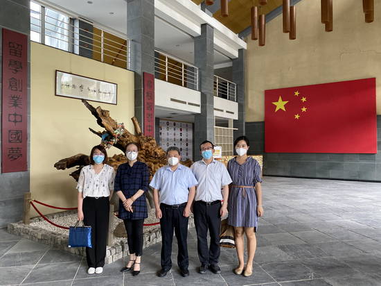 图片 17 - 副本.jpg