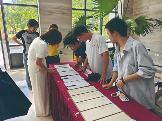 640_wx_fmt=jpeg&from=appmsg&wxfrom=5&wx_lazy=1&tp=webp (1).jpg